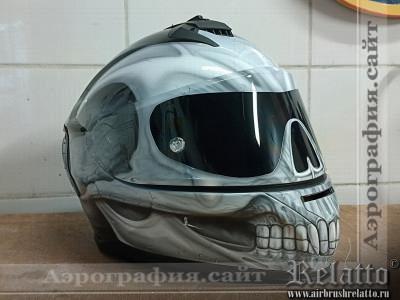 Аэрография шлема 'Череп'