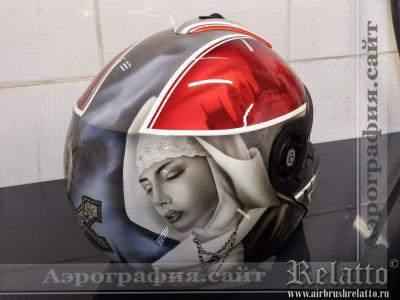 Аэрография шлема Schuberth  'Пражская монахиня'